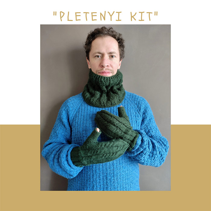 Зелений снуд і рукавиці